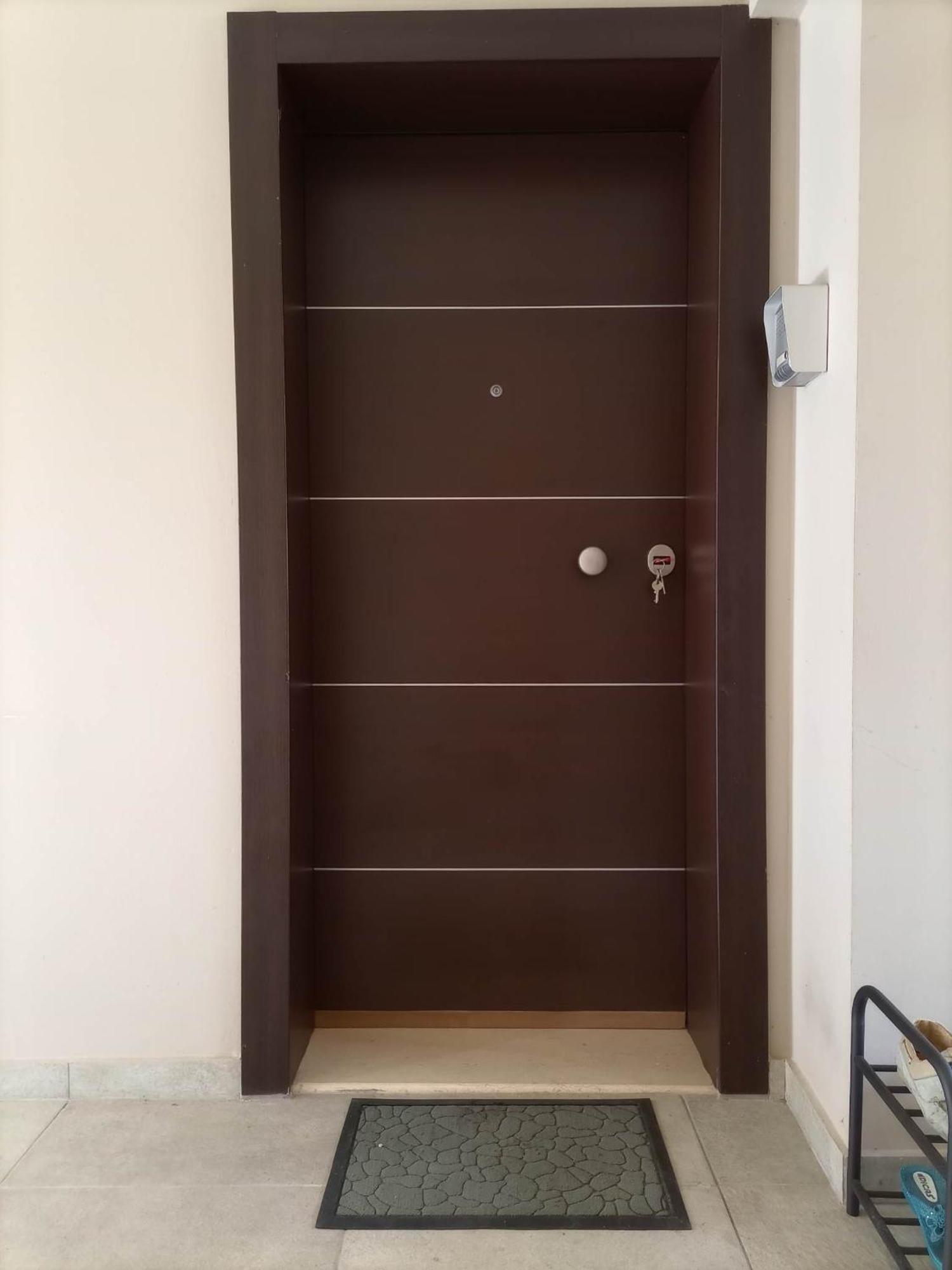 Kalamata Beach Maizonette Ground Floor And Semi-Basement With Yard Bagian luar foto